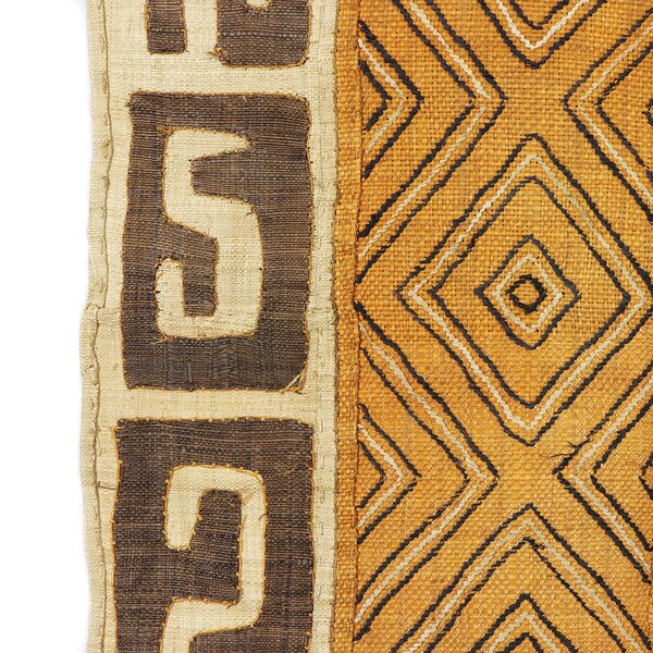 African Kuba Runner Macro 2